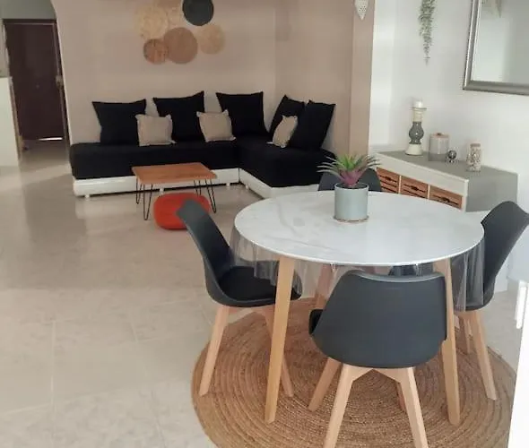 Cosy Avec Piscine Appartement *