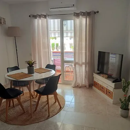 아파트 Cosy Avec Piscine